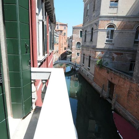 Sunny Canal A/C Wifi Lägenhet Venedig Exteriör bild